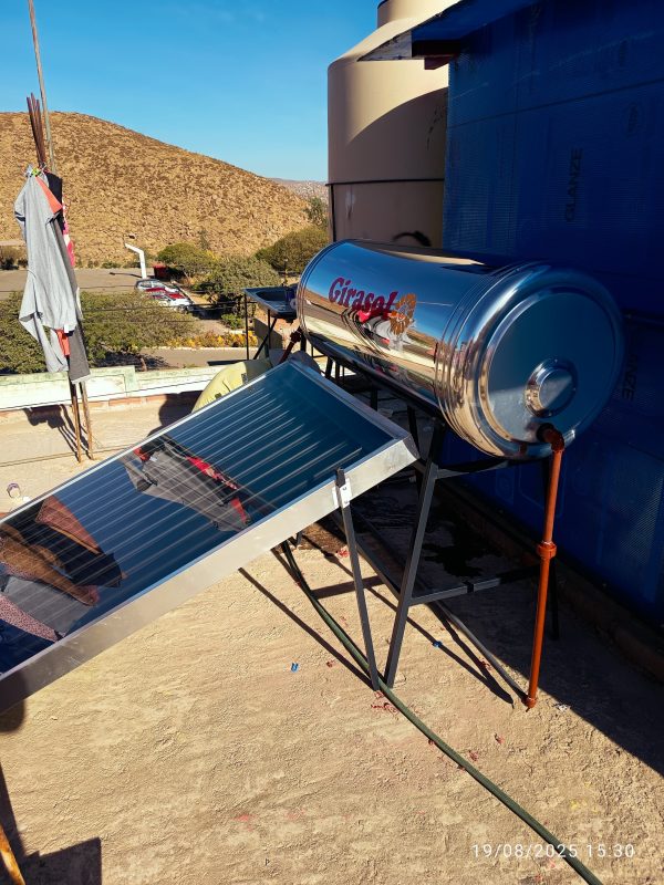 2020/05/1000111073-scaled.jpg Terma Solar 150 Litros